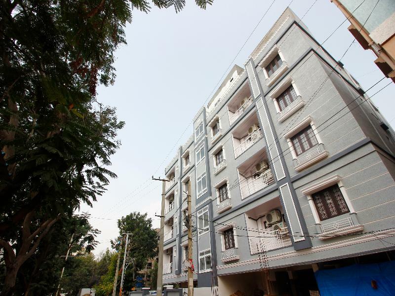 Hotel Oyo Silverkey 74581 Nallagandla Hajdarábád Exteriér fotografie